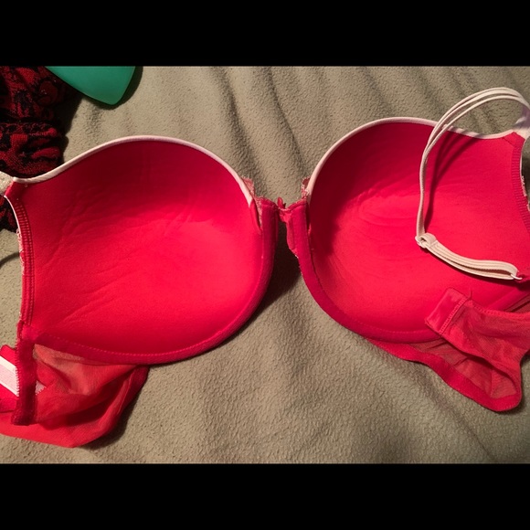 Bra - Picture 2 of 4